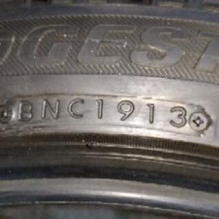 ブリヂストン　VRX 　スタッドレスタイヤのみ4本。