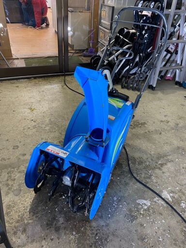M8110 カードOK! YAMAHA ヤマハ 小型除雪機 ゆっきい 手押し式除雪機 M8110 カードOK! YAMAHA ヤマハ 小型除雪機 ゆっきい 手押し式除雪機