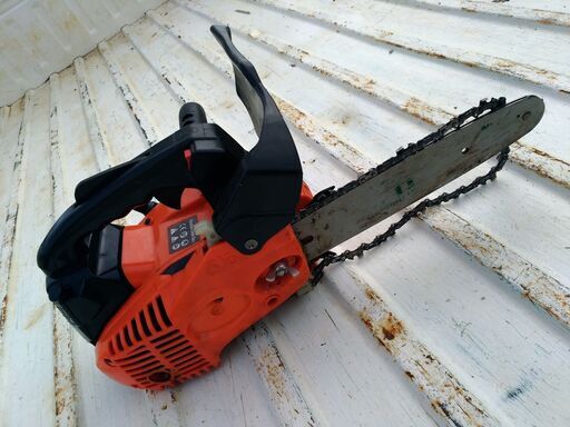 中華製１０インチチェーンソー ｌｐ豆ガスタンク 日立丸ノコ マキタ草刈り機直せる方 部品取りの方 全てジャンク品です4個まとめて引き取ってく プティー 南城のその他の中古あげます 譲ります ジモティーで不用品の処分