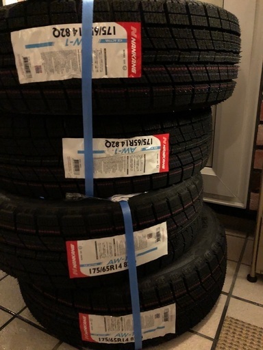175 65r14 スタッドレスタイヤナンカンaw 1 年製 モンブラン 新青森のタイヤ ホイールの中古あげます 譲ります ジモティーで不用品の処分