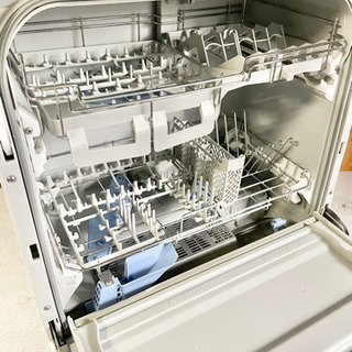 Panasonic - パナソニック Panasonic NP-TR6-W 食器洗い乾燥機 エコナビ Amazon.co.jp: パナソニック 食器洗い乾燥機 NP-TR6-W ホワイト