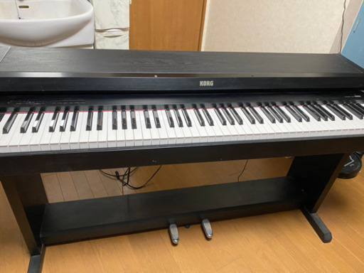 美品】KORG 電子ピアノ C-340DR 【配送・設置可能】 楽器/器材 鍵盤