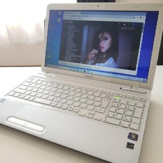 TOSHIBA Core i7 HDD640GB ZOOM Blu-ray 5