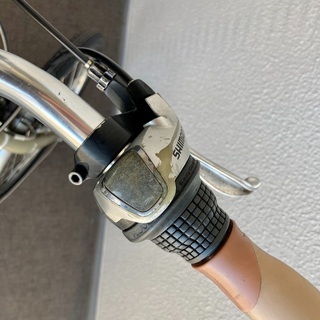 手渡し限定！荒川区　タイヤ新品！ルイガノLGS-MV1（ミニベロ）２０型