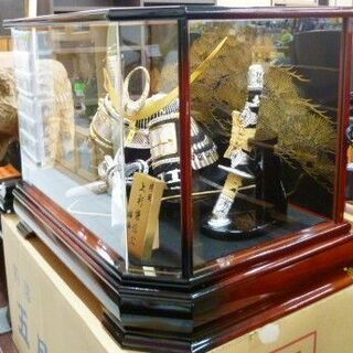 五月人形 LED 上杉兜 兜ケース飾り 福仙 幅49×奥行30×高35㎝ 特撰 上杉謙信公 SW-35180 かぶと 端午の節句 こどもの日 節句 苫小牧西店