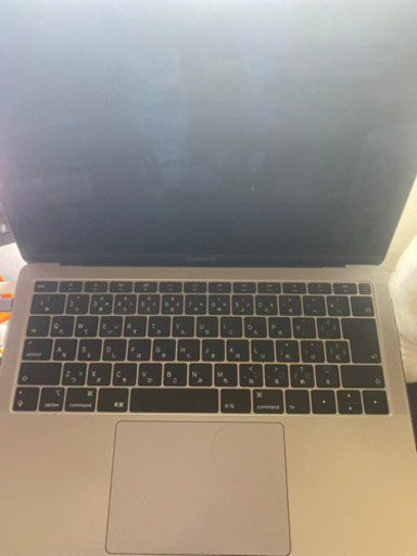 MacBook air 2018 画面割れ 引き取りに来ていただける方