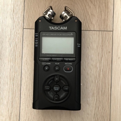 TASCAM DR40 PCMレコーダー