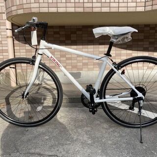 格安！￥18000！！新車！700cクロスバイク　アルミフレーム　パールホワイト　700C×28c　 シマノ6段変速