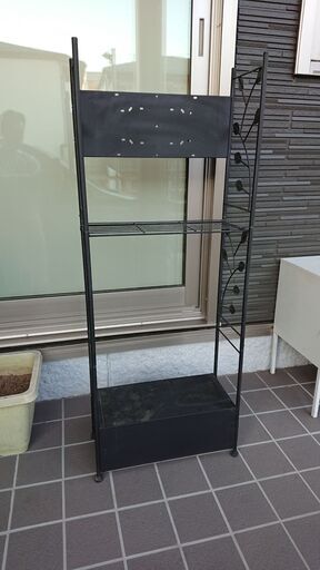 ポストの台座