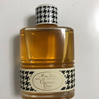 Dior 香水 ネイルサロン移転 北千住の香水の中古あげます 譲ります ジモティーで不用品の処分