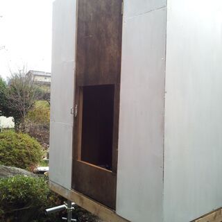 大幅値下げ！！！キャンピングカー　シェル　軽トラキャビン　一人小屋　災害用キャビン（車は含まれていません）