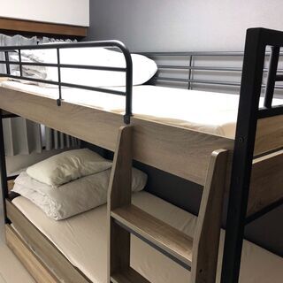 ★美品★　珍しい３段ベッド　使用歴浅く状態良好です