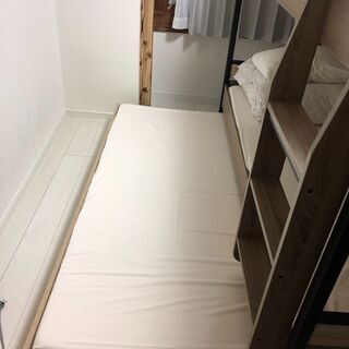 ★美品★　珍しい３段ベッド　使用歴浅く状態良好です