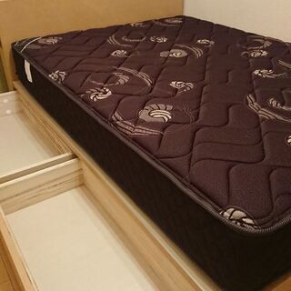 【ネット決済】東京ベッド ダブルベッドマットレス付き