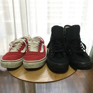 赤VANS、黒スニーカー2足セット❁⃘*.ﾟ