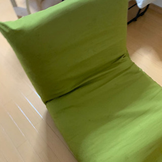 座椅子　緑　