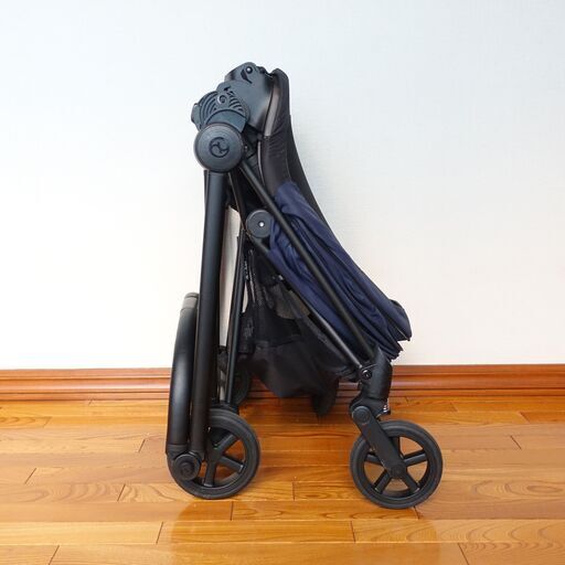 CYBEX MIOS 伊勢丹限定ネイビー×ブラックフレーム