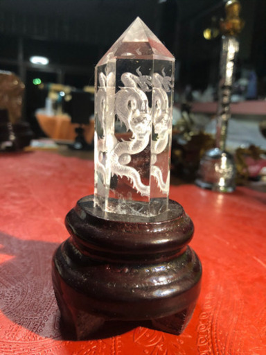 【風水龍の置物】【白龍招来】手彫り彫刻龍水晶100g