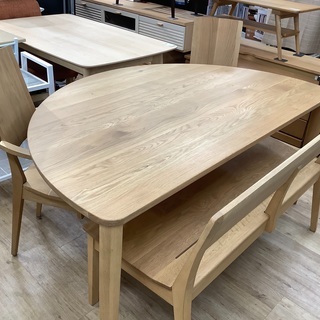 取りに来られる方限定！karimokuのダイニングセットです！