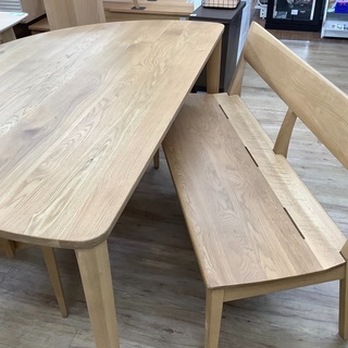 取りに来られる方限定！karimokuのダイニングセットです！