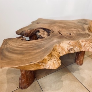 店頭販売済⭐ 味のある輪切り木製テーブル ⭐