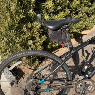 【商談中】TREK 8.3DS Trek Black/Cyan