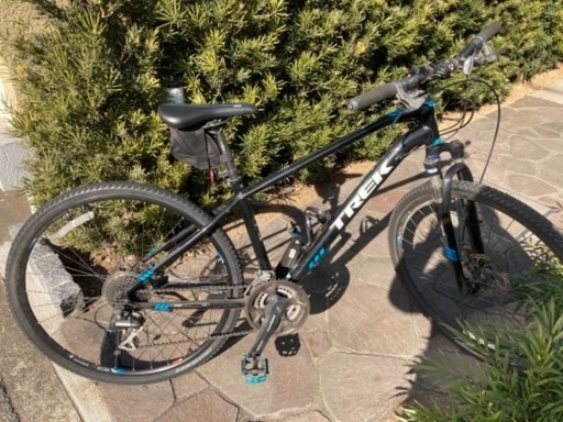 【商談中】TREK 8.3DS Trek Black/Cyan