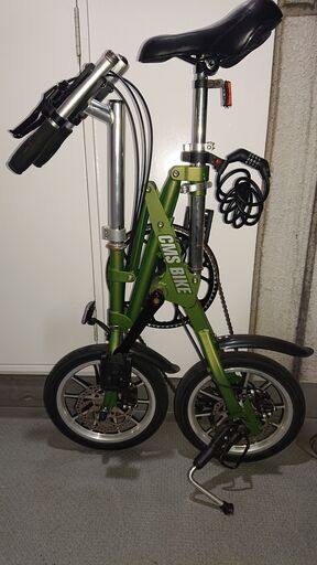 【都会の通勤に！】縦方向折りたたみ自転車_カスタム
