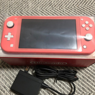 取引中　保証１年付　Switchライト　コーラルピンク