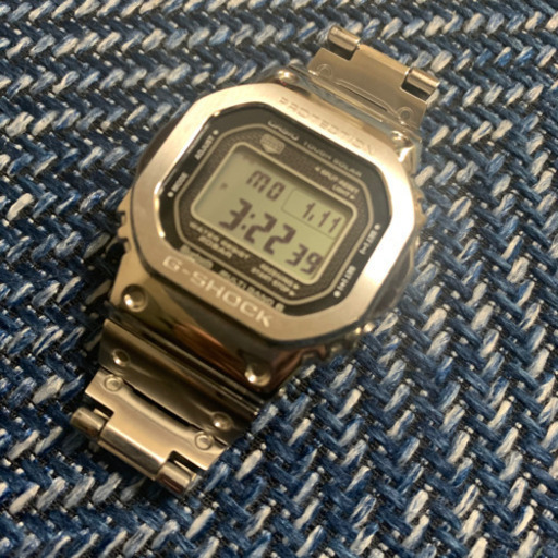 元値10万　G-SHOCK