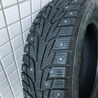 ハンコックスパイクタイヤ2本 175/70/14