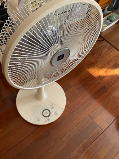 SHARP DCモーター扇風機