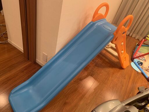 子どもの遊具！室内でもお庭でも！すべり台