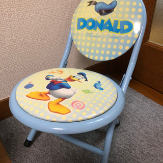①未使用　ディズニー　子ども用折りたたみ椅子（パイプ椅子）