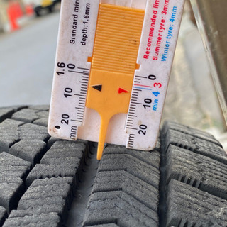 走行少ない　ホンダ Nbox用　BSスタッドレス　アルミ4本セット　中古