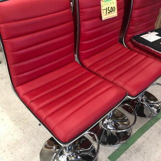 オシャレな赤色カウンターイス　椅子　ハイチェア　ニトリ