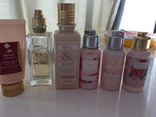 【値下】ロクシタン ボディミルク香水