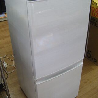 シャープ 冷蔵庫 SJ-D14E-W 2019年式 137L 中古品