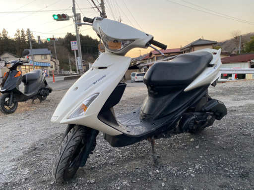 オートショップable 03011209S スズキ アドレスV125S 白 関東圏内 即日配送 激安配送料金3000円〜。 他にも多数出品中！！オートショップableで検索♩ 修理や買取も可能です！クレジット分割、代引き支払い可能！平均在庫日数3日 業者卸にも