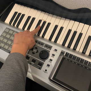 【プロ機材】キーボード　ワークステーションシンセサイザー　Roland Fantom X6