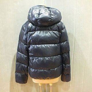 【苫小牧バナナ】クリーニング済み DUVETICA/デュベティカ ダウンジャケット 44 G32-003 D90-201 ブラック/裏：カーキ 美品♪