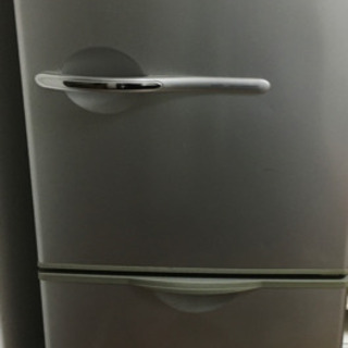 冷蔵庫の画像