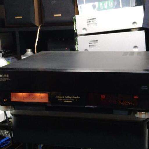 TOSHIBA アナログメーター付き S-VHSデッキ A-ES1