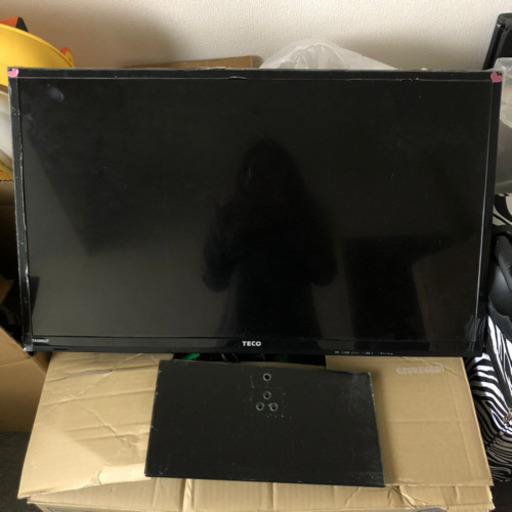 液晶テレビ