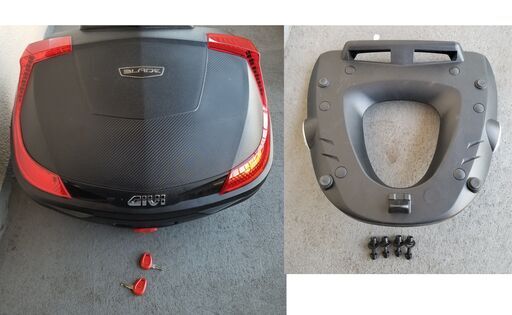 GIVI セット品 モノロック トップケースB47バックレスト付きと、ベースM5M