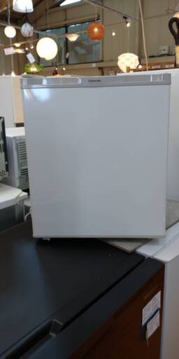 【中古品】38リットル１ドア冷蔵庫　東芝　GR-HB40GAL　2015年製