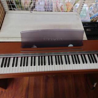 ★172　CASIO　電子ピアノ　PX-730