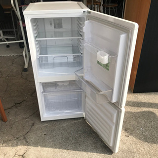 【リサイクルショップ八光　安心の1か月保証　配達・設置OK】ユーイング U-ING UR-F110H-W [冷蔵庫 （110L・右開き） 2ドア スターリングホワイト] リサイクルショップ八光 安心の1か月保証 配達・設置OK】ユーイング U-ING