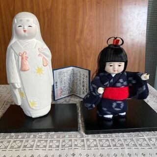 博多人形　と　弓ヶ浜絣人形