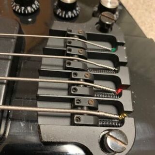 ギブソン　サンダーバードベース
